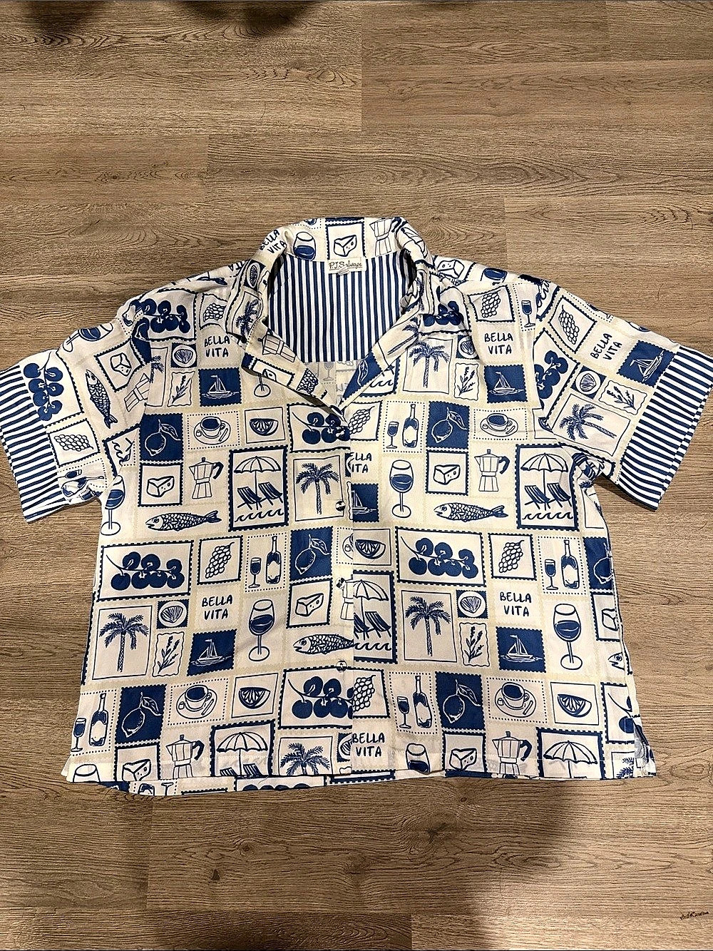 P.J. Salvage Coastal Short Sleeve Shirt Size Large